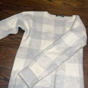 Jenni Kayne cashmere sweater